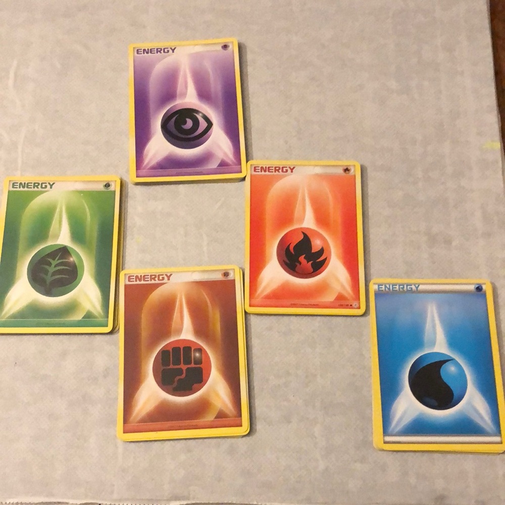 50 Pokémon energy cards different decks